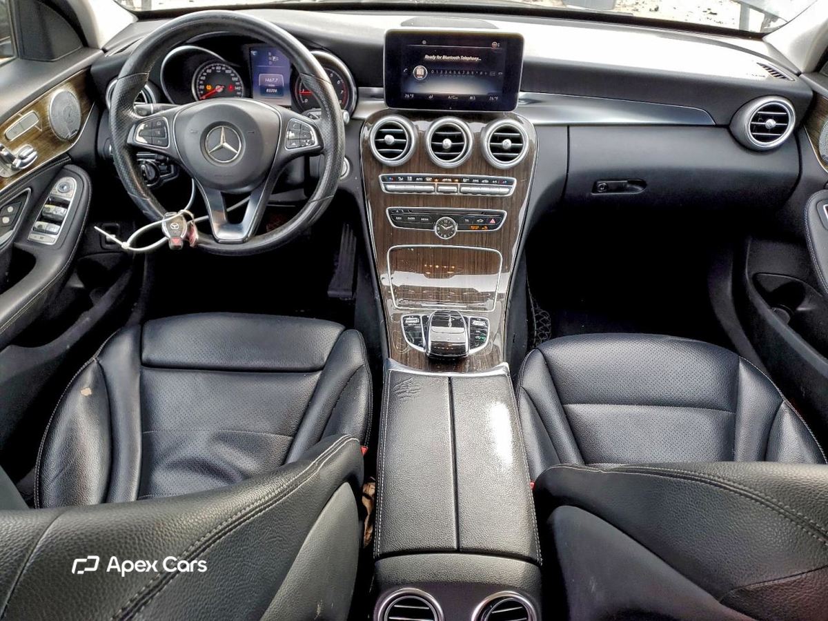 Mercedes-Benz  2015