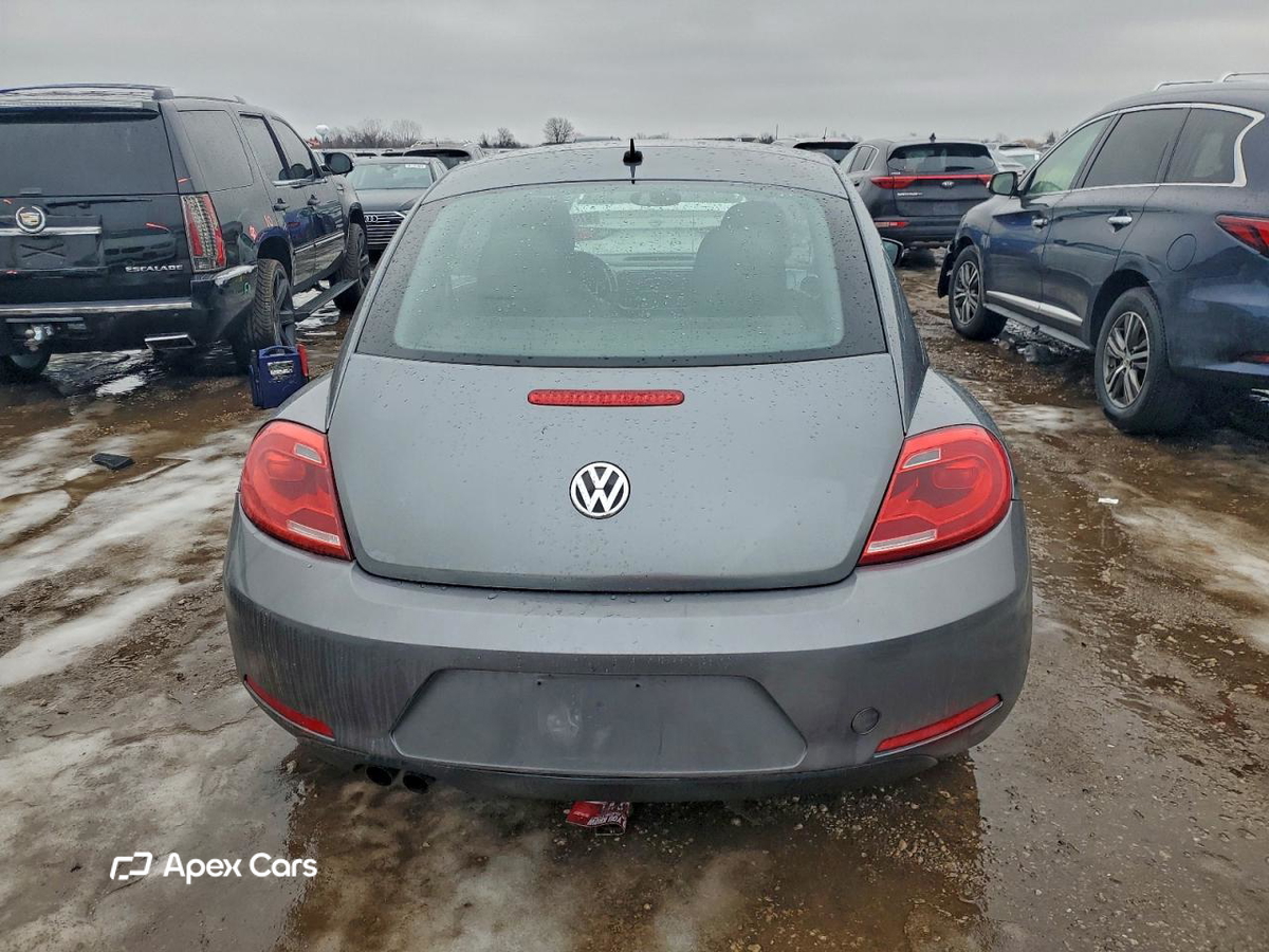 Volkswagen Beetle 2012
