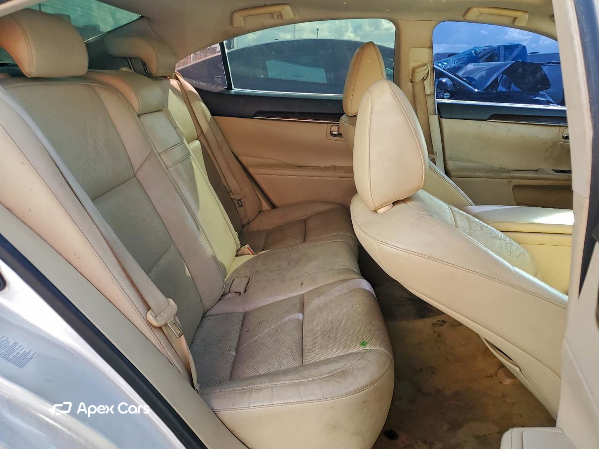 Lexus ES 2015