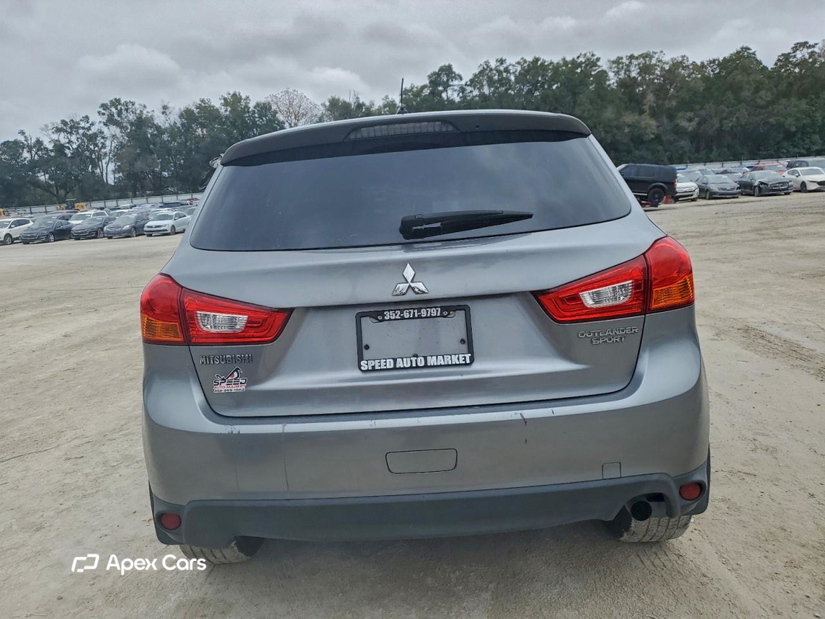 Mitsubishi Outlander 2014