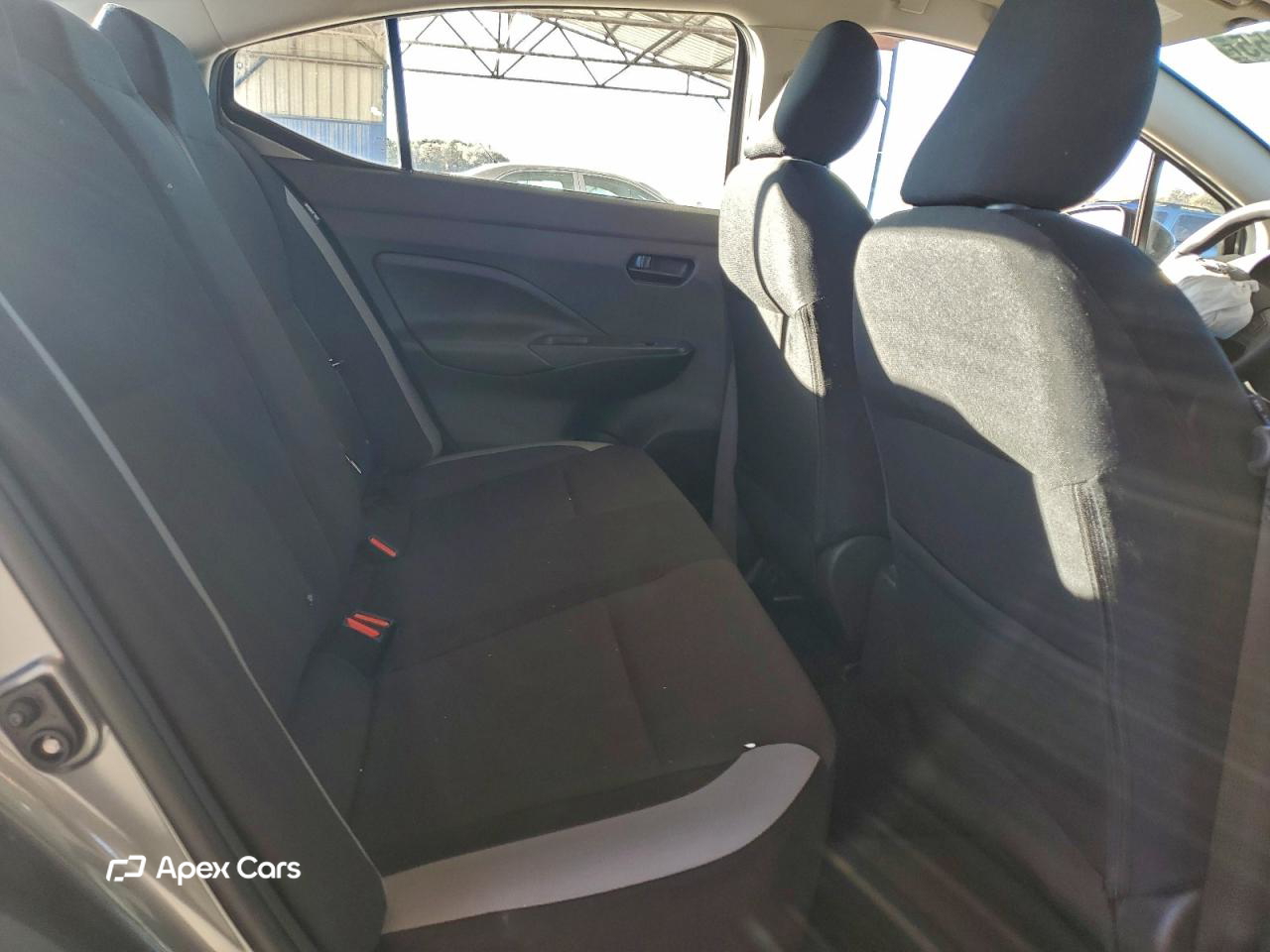 Nissan Versa 2025