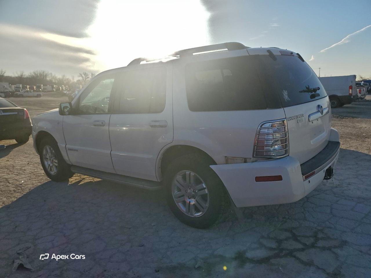 Mercury Mountaineer 2010