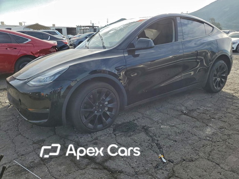 Tesla Model Y 2023 - Image 1 of 12