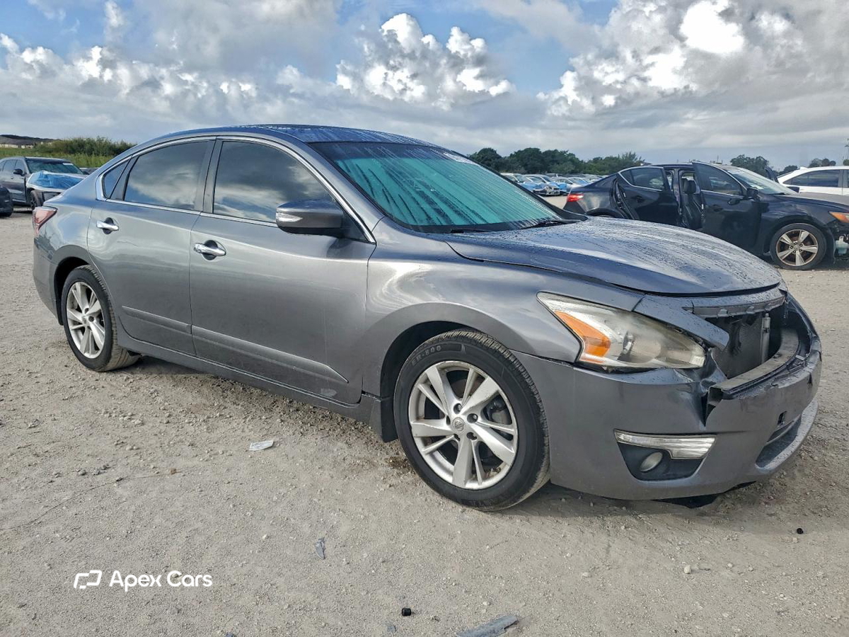 Nissan Altima 2015