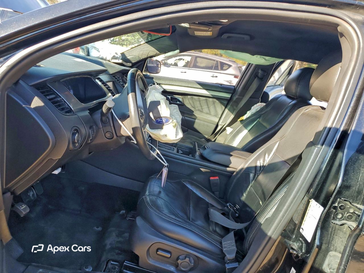 Ford Taurus 2015