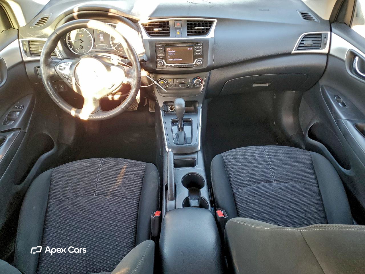 Nissan Sentra 2018