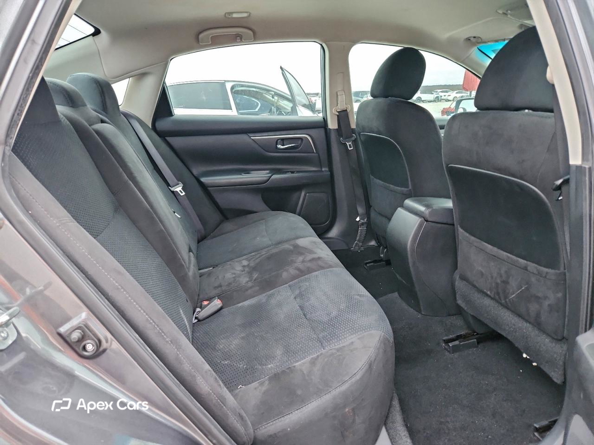 Nissan Altima 2015