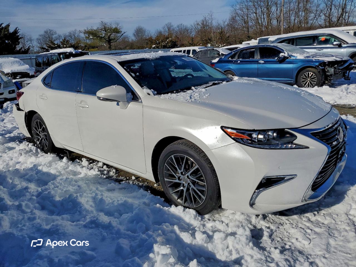Lexus ES 2016