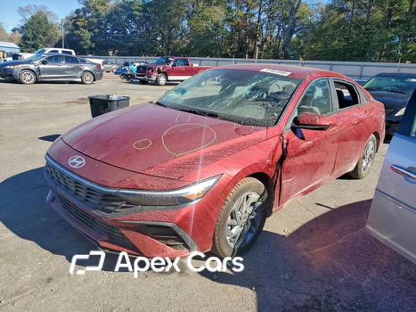 Hyundai Elantra 2024 - Image 1 of 12