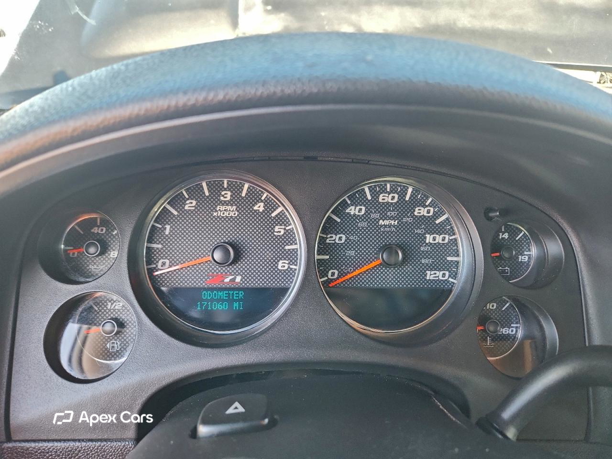 Chevrolet Avalanche 2010