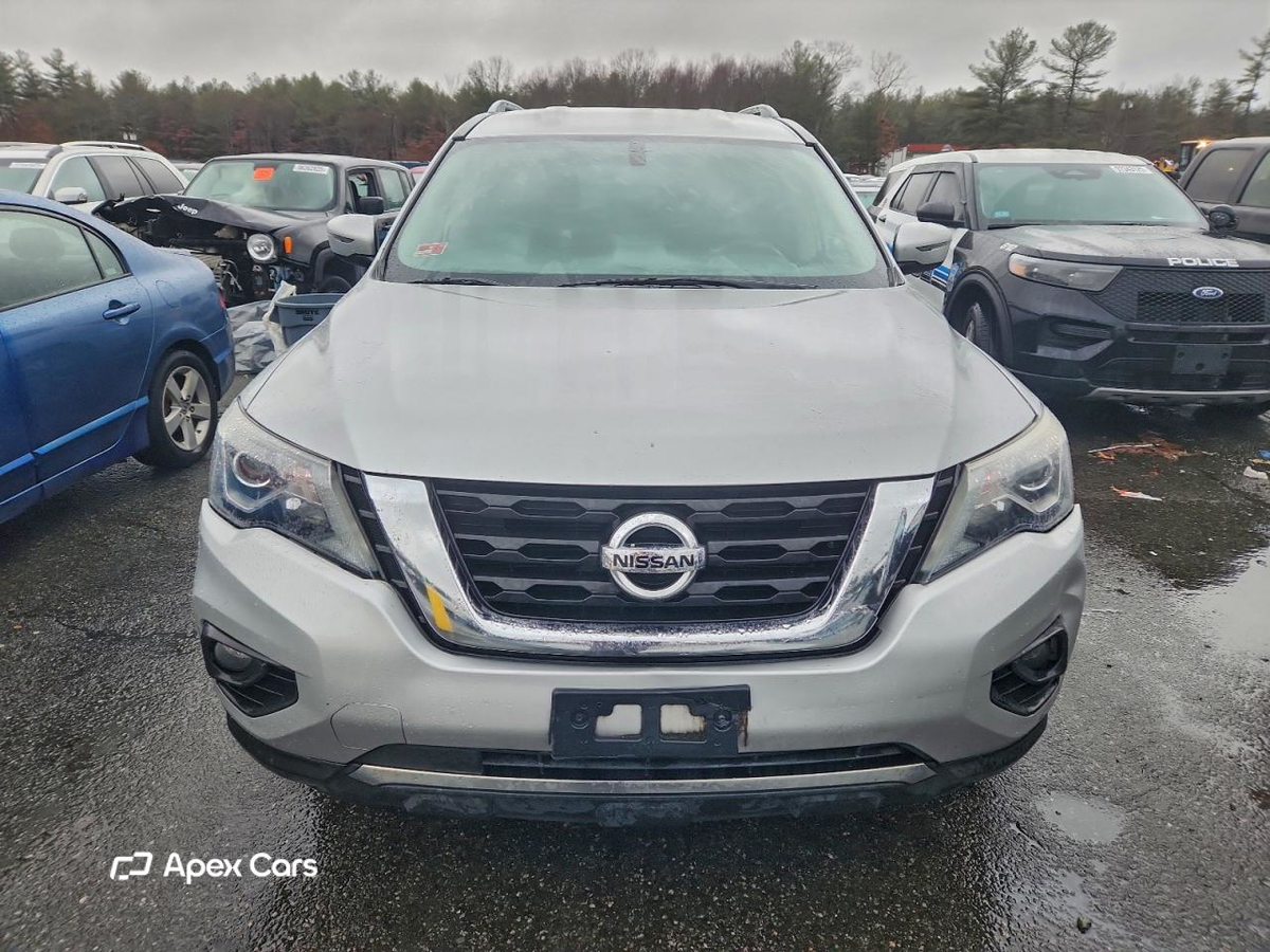 Nissan Pathfinder 2017