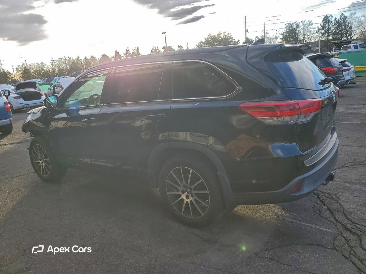 Toyota Highlander 2018