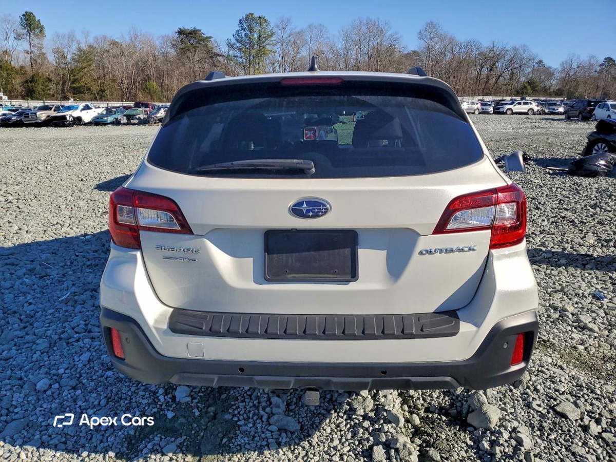 Subaru Outback 2018