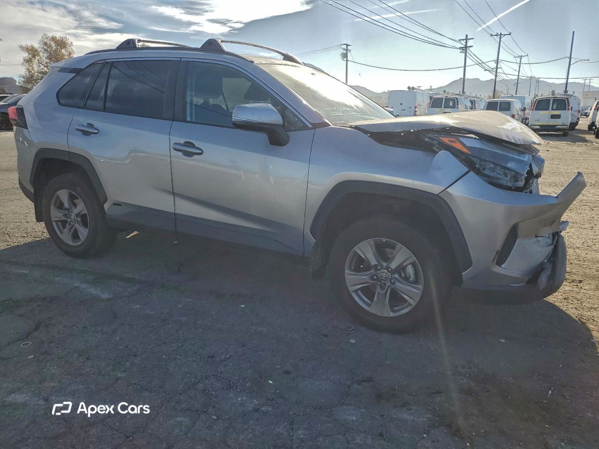 Toyota RAV 4 2024