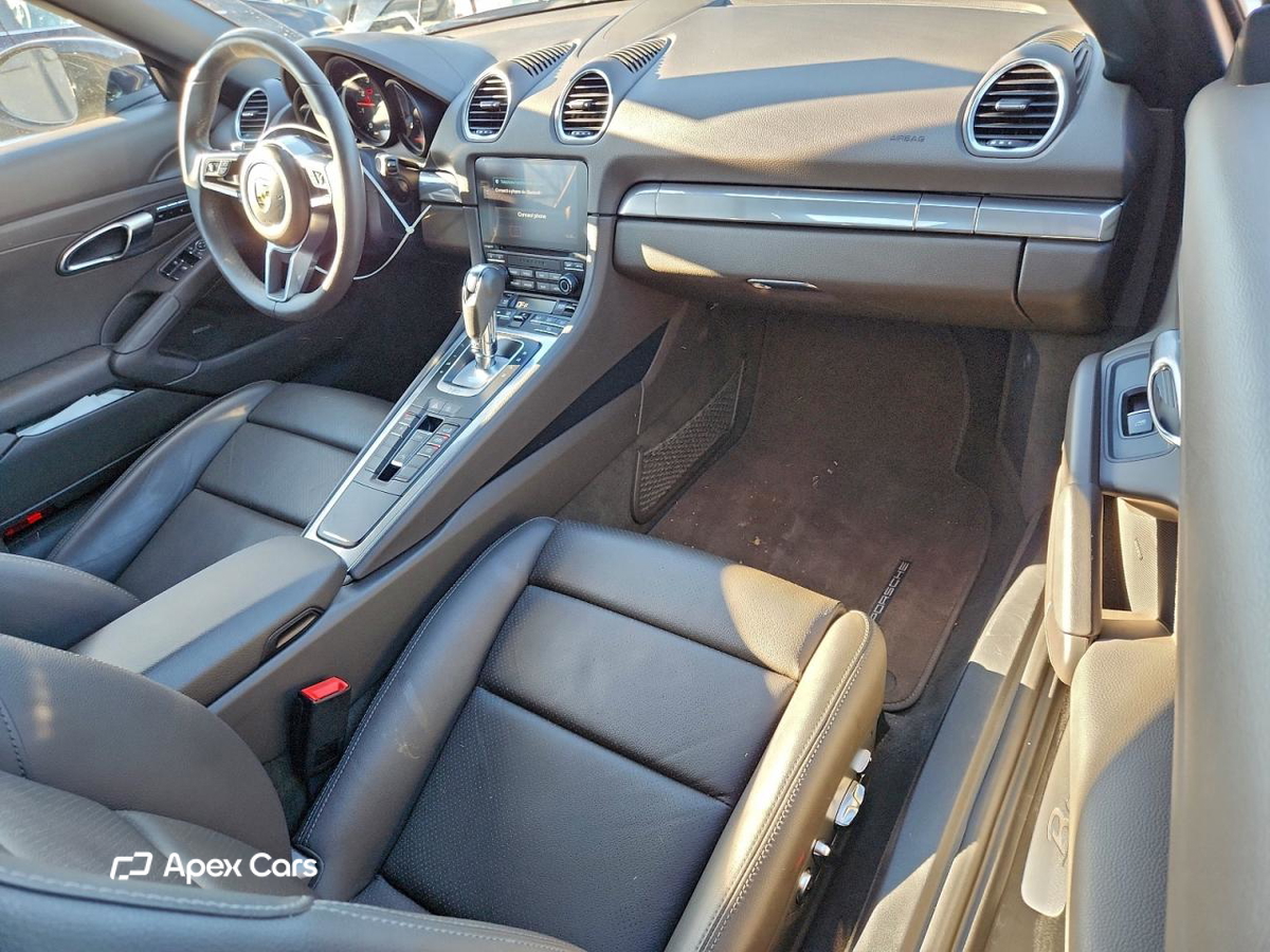 Porsche Boxster 2021