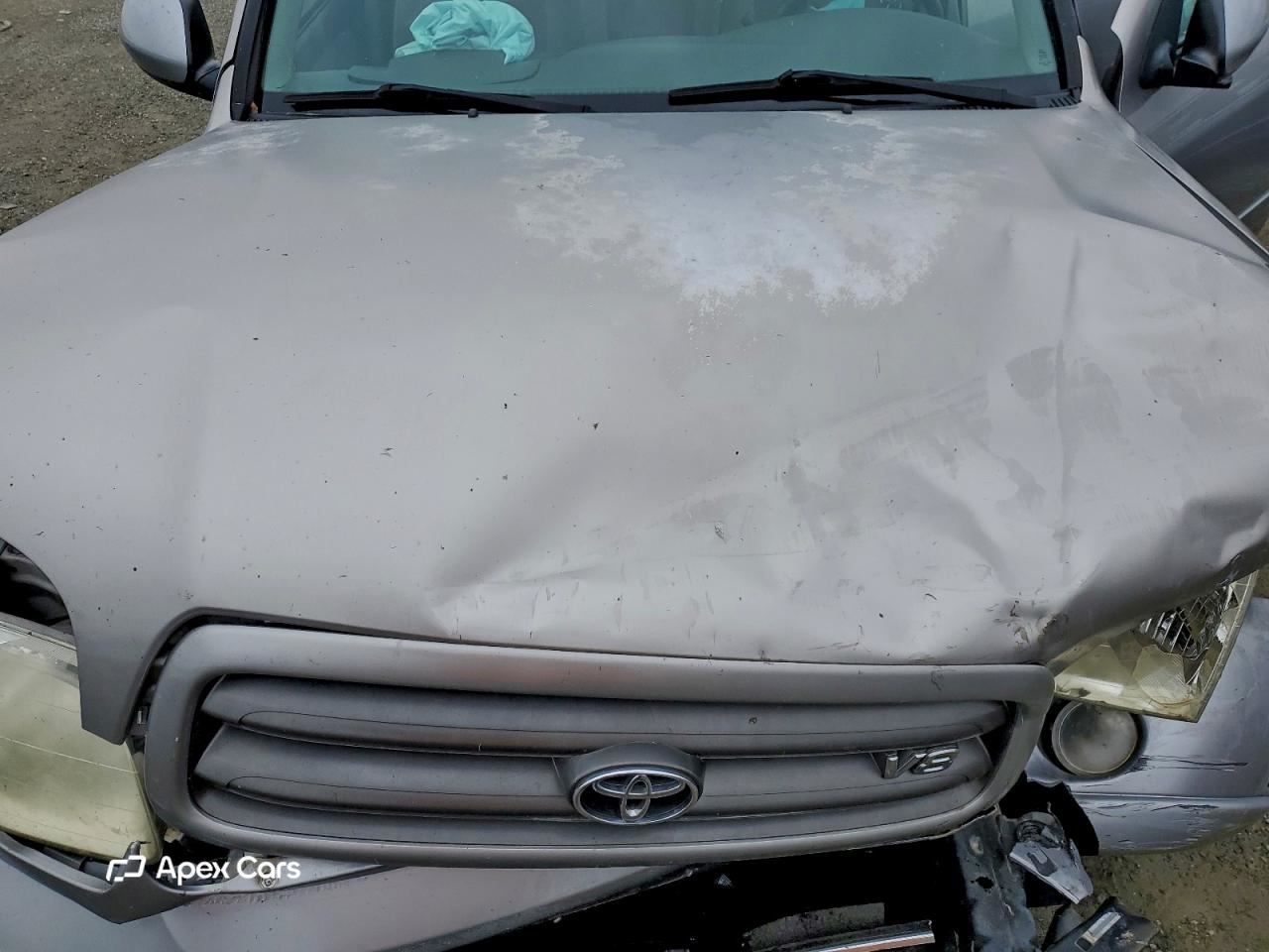 Toyota Sequoia 2003