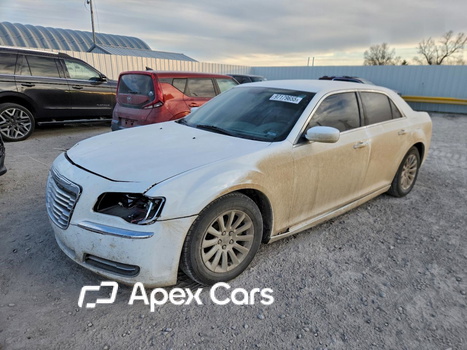 Chrysler 300 2014 - Image 1 of 13