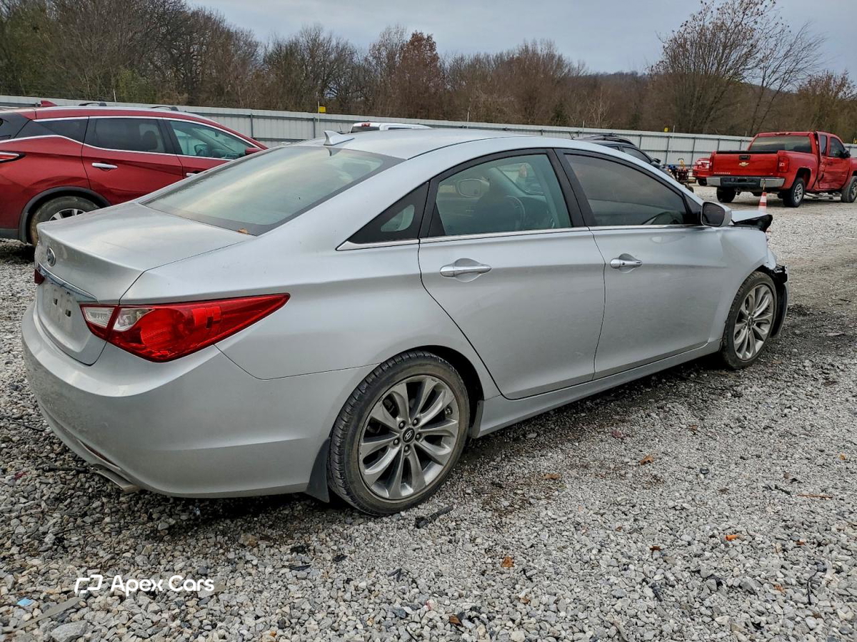 Hyundai Sonata 2013