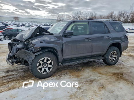 Toyota 4Runner 2017 - Image 1 of 14