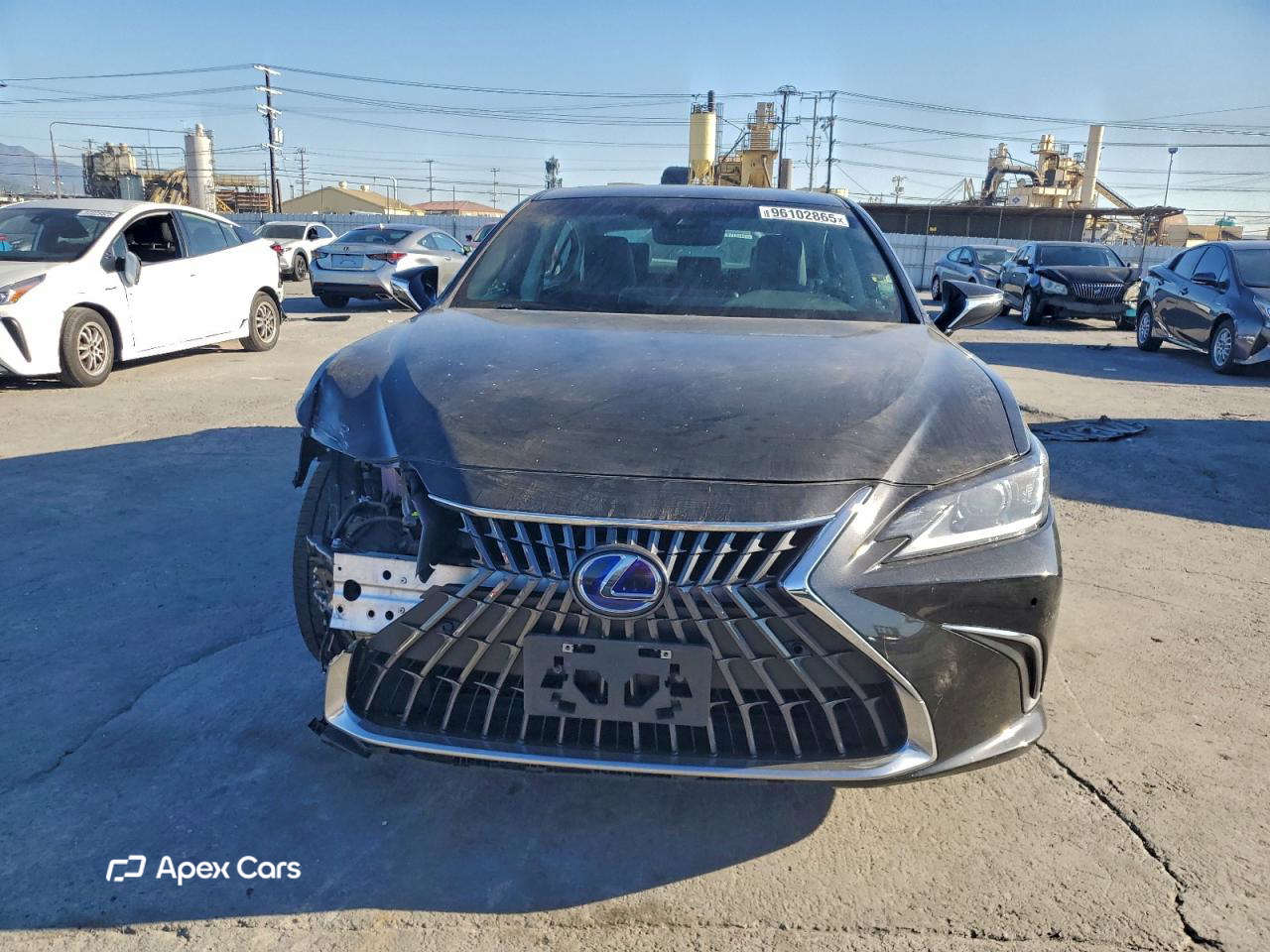 Lexus ES 2022