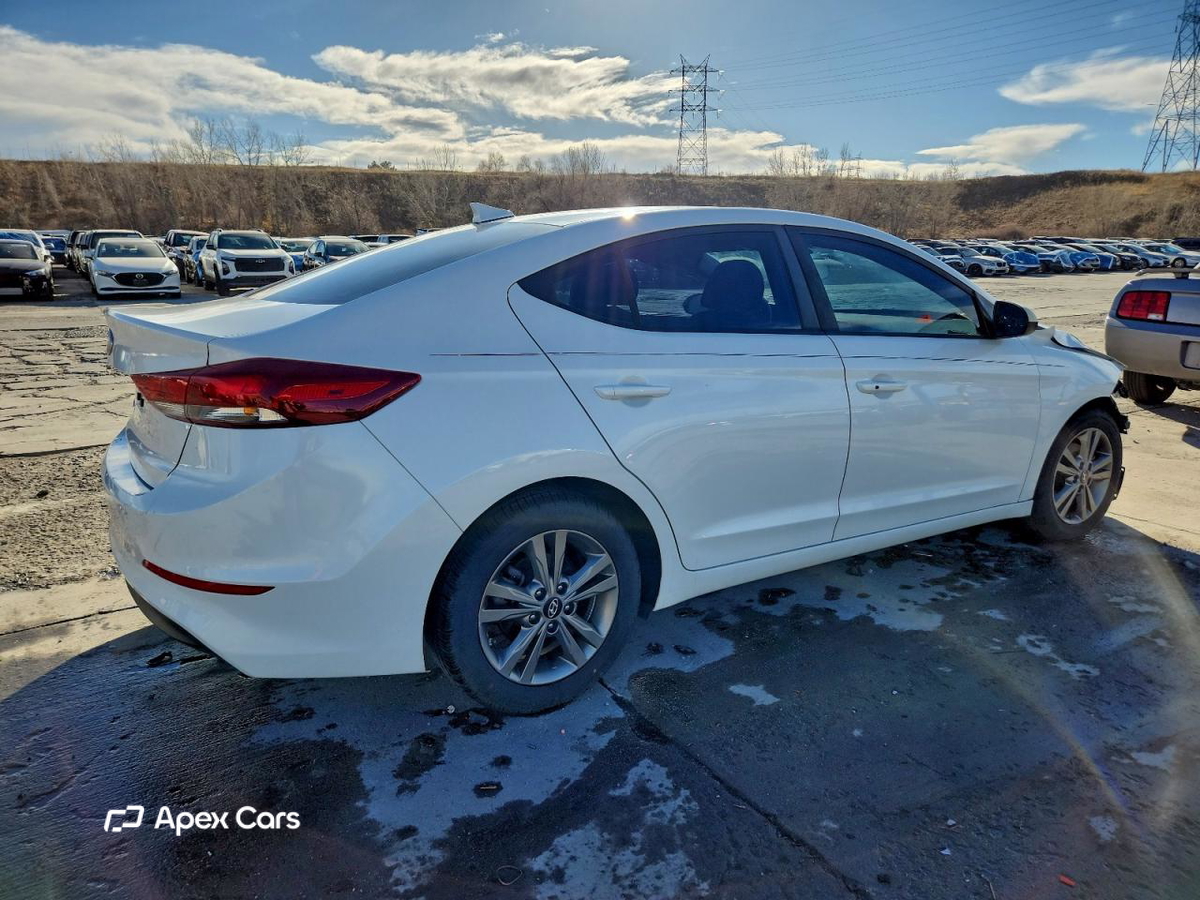 Hyundai Elantra 2018