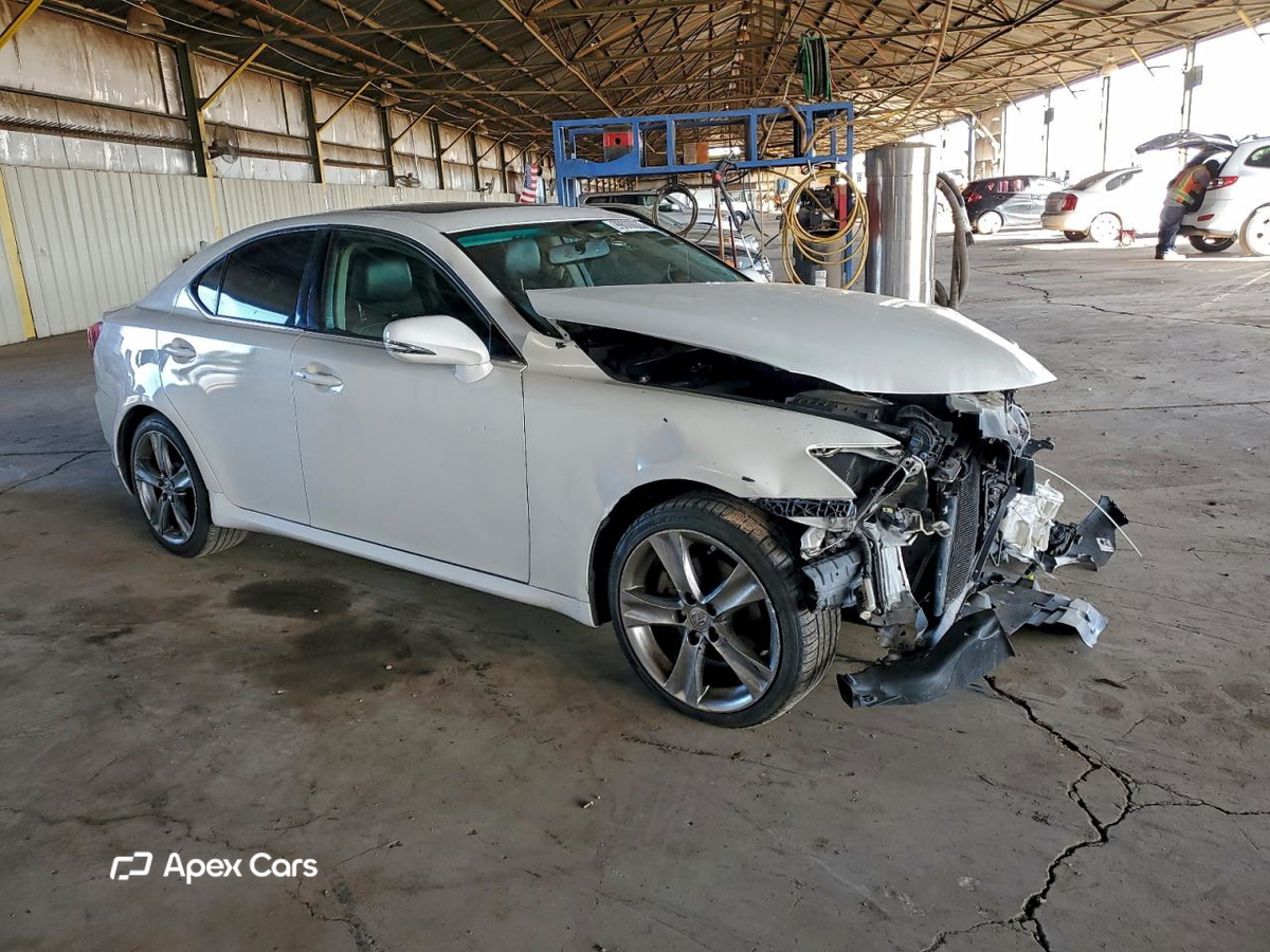 Lexus IS 2012