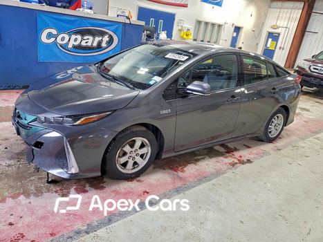 Toyota Prius 2017 - Image 1 of 13