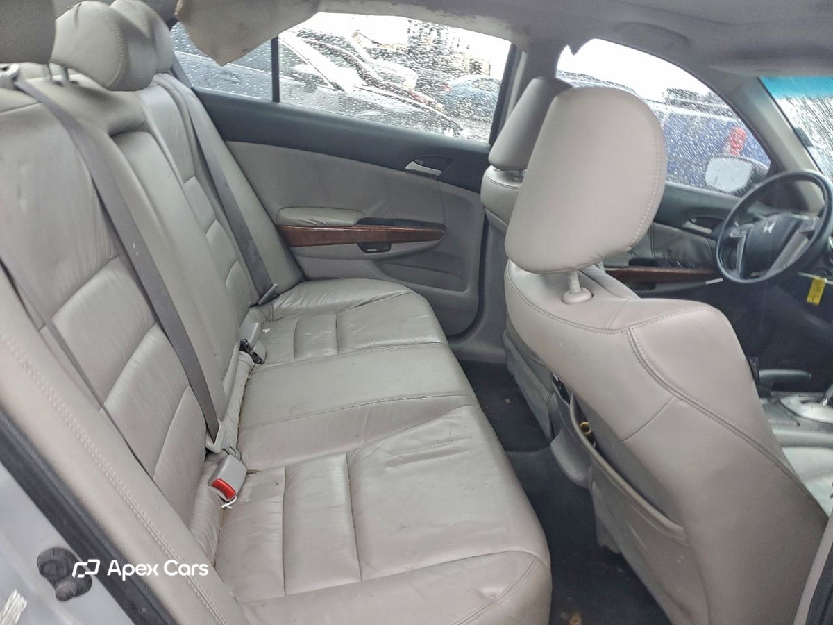 Honda Accord 2011