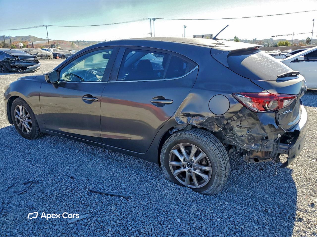 Mazda 3 2016