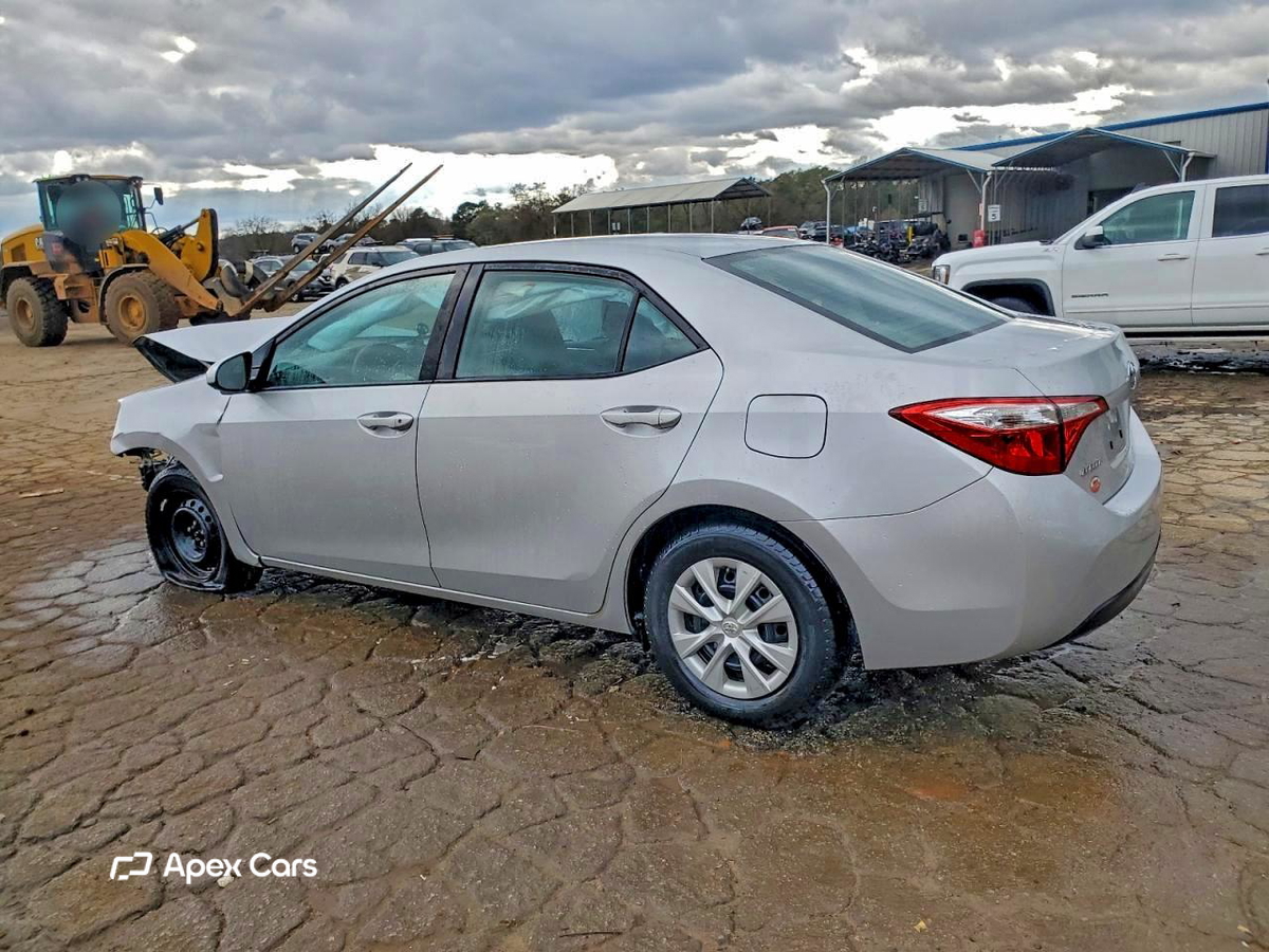 Toyota Corolla 2015