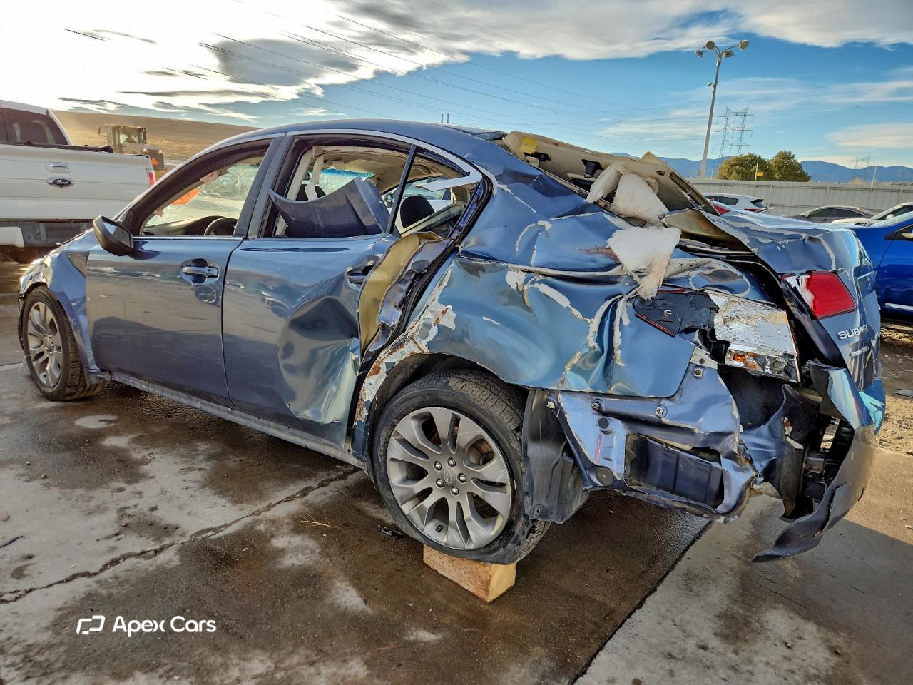 Subaru Legacy 2013