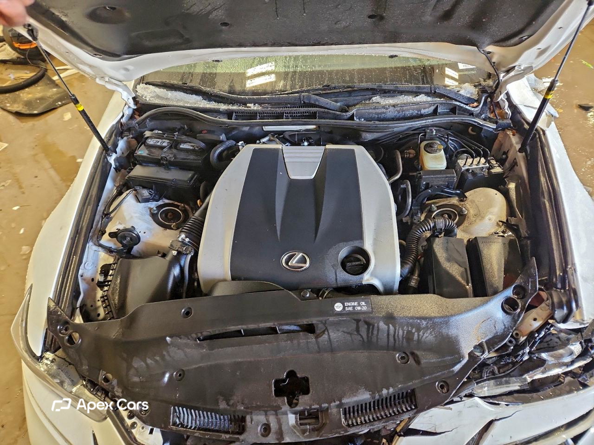 Lexus IS 2017