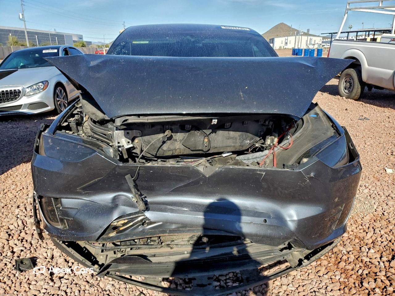Tesla Model X 2016