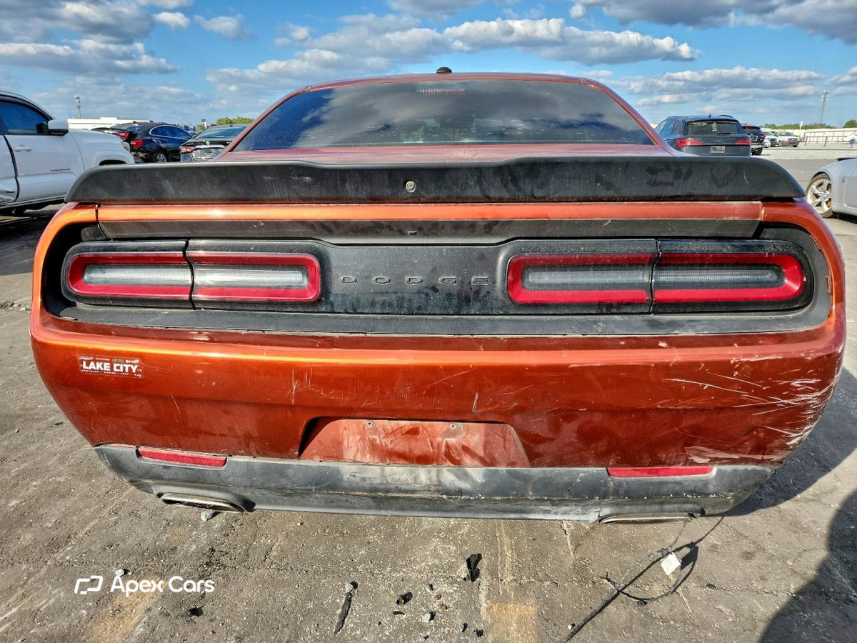 Dodge Challenger 2020