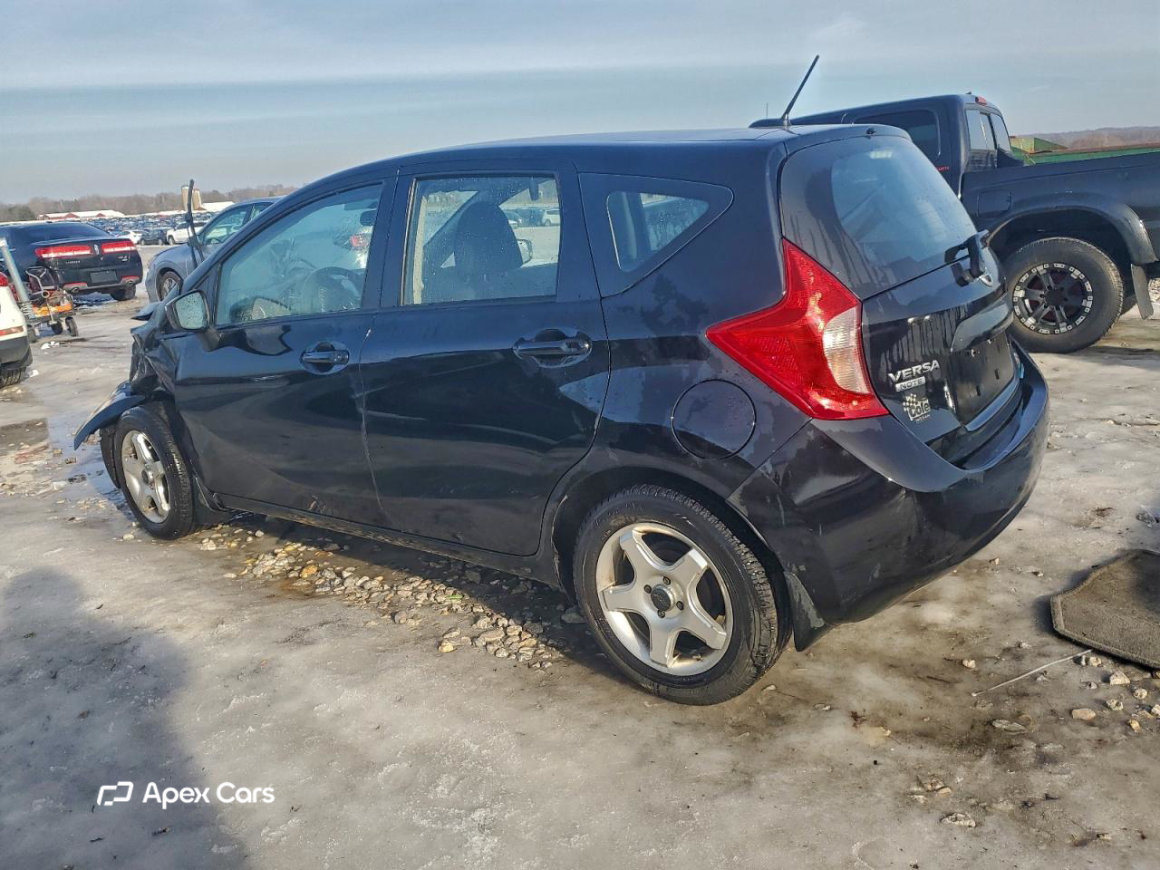 Nissan Versa 2015