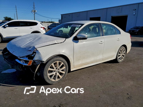 Volkswagen Jetta 2013 - Image 1 of 14