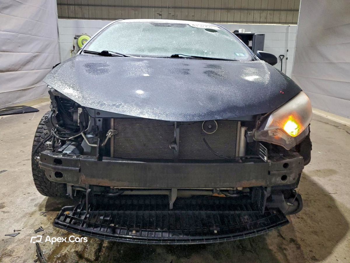 Toyota Corolla 2015