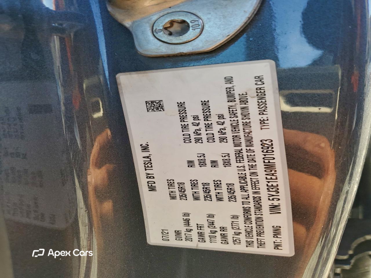Tesla Model 3 2021
