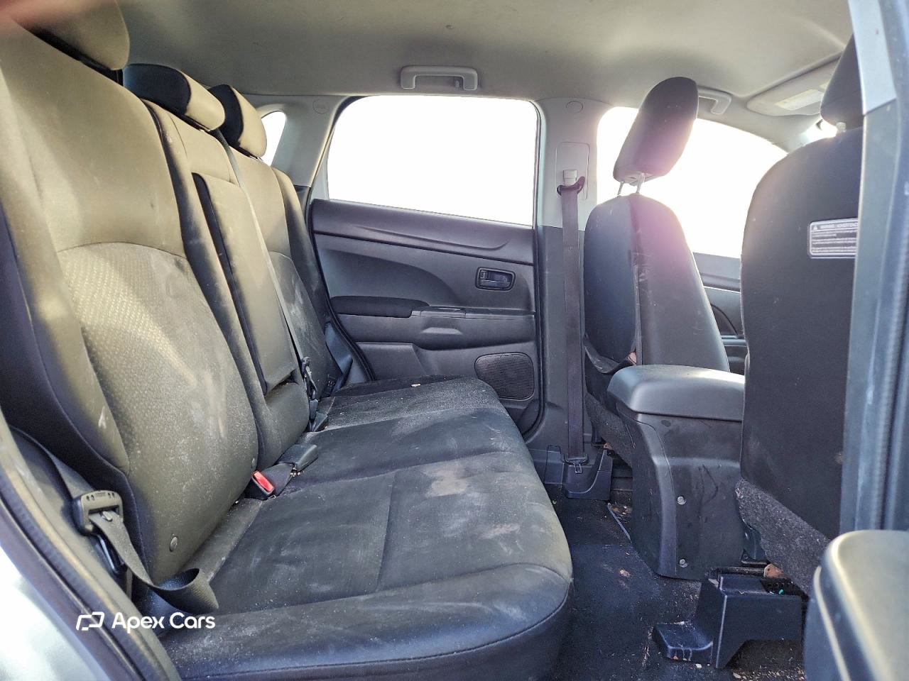 Mitsubishi Outlander 2014