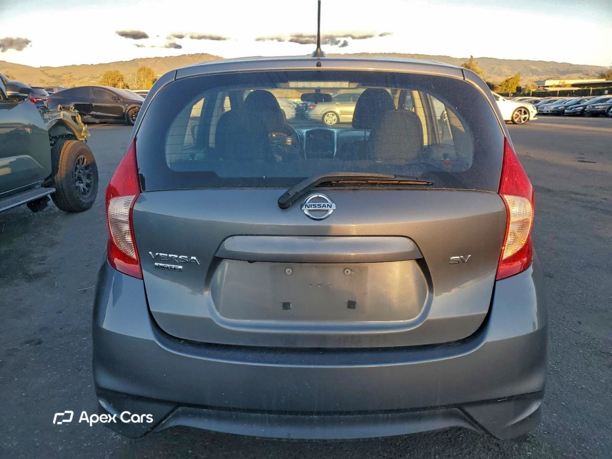 Nissan Versa 2017
