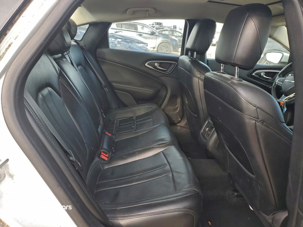 Chrysler 200 2015