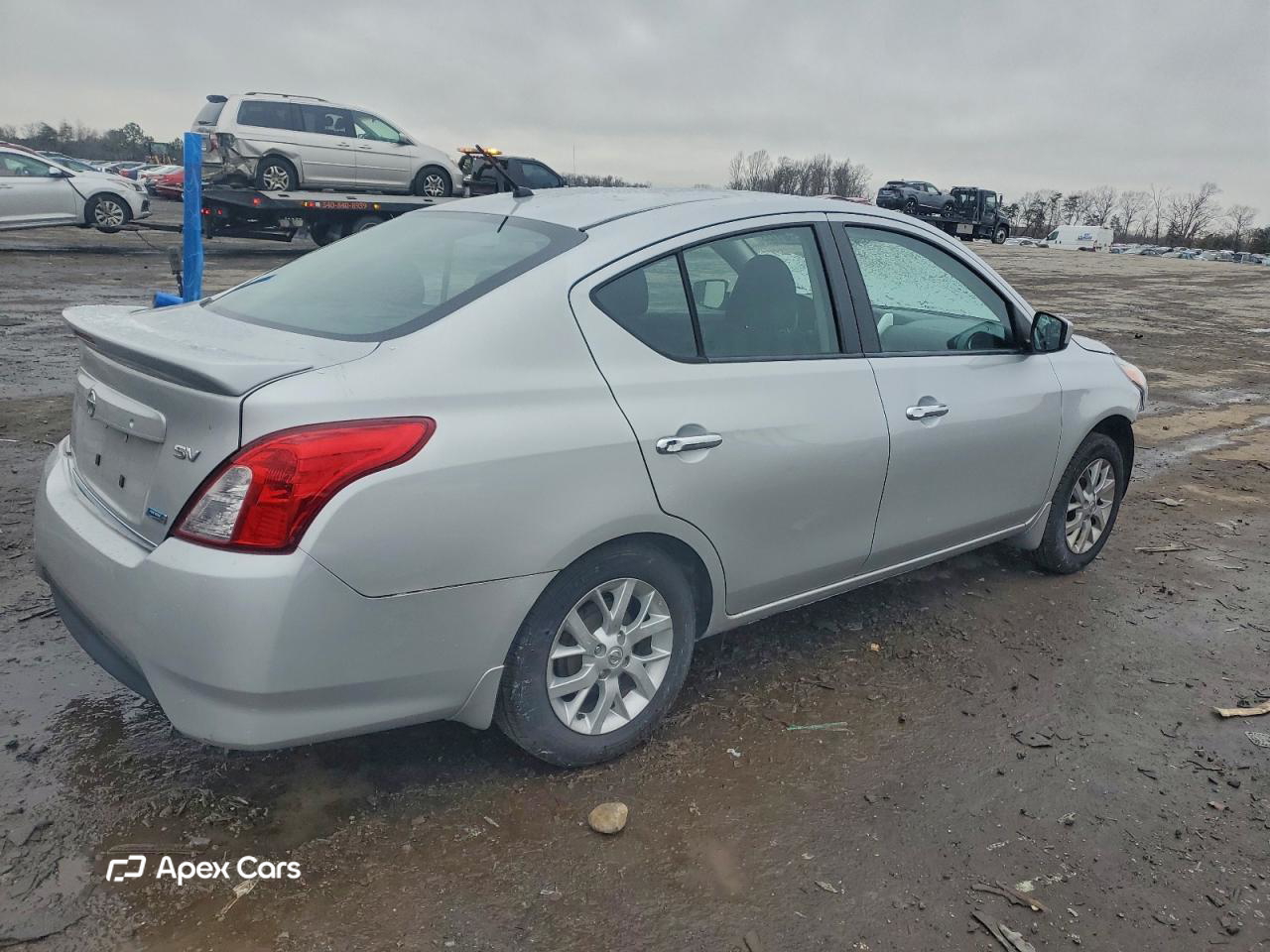 Nissan Versa 2015