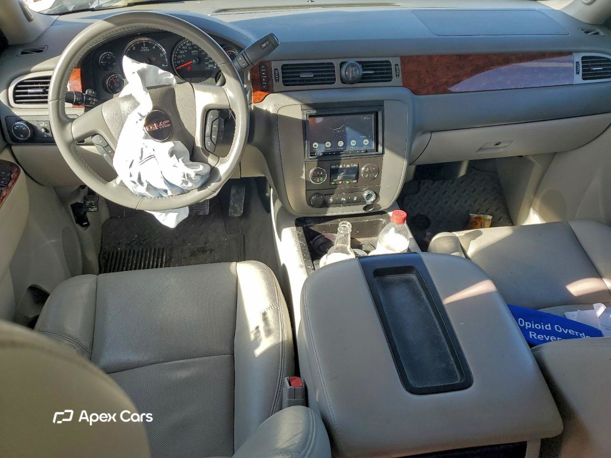 GMC Sierra 2013