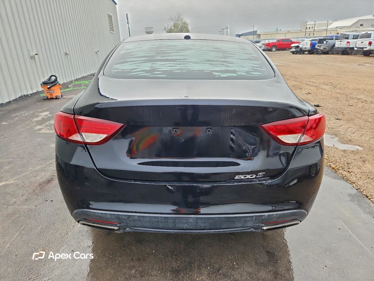 Chrysler 200 2015