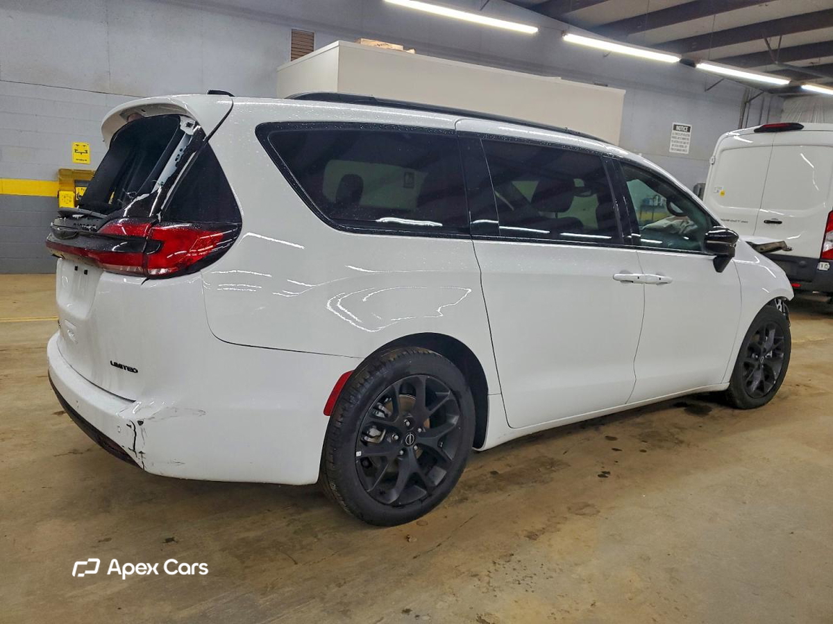 Chrysler Pacifica 2025