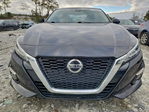 Nissan Altima 2019