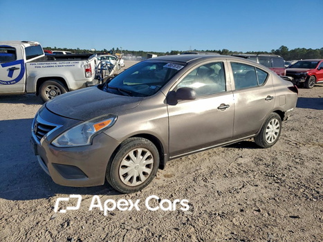 Nissan Versa 2015 - Image 1 of 13