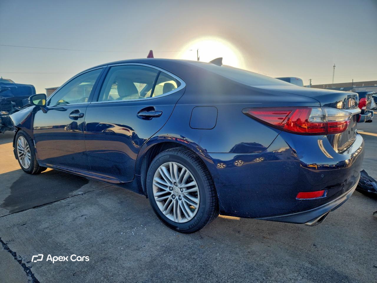 Lexus ES 2016
