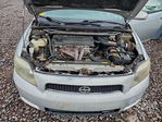 Toyota  2005