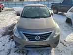 Nissan Versa 2015